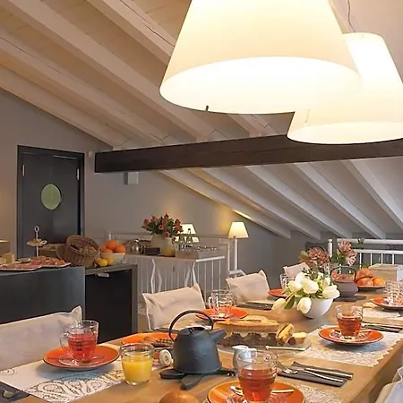 Village Hotel 3*