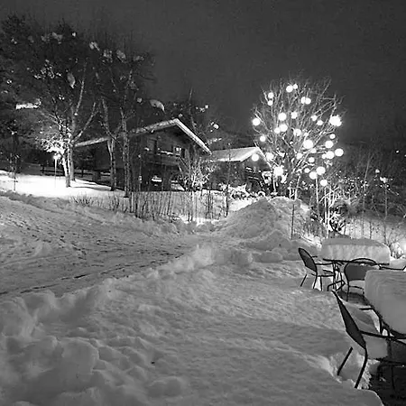 Hotel Village 3*